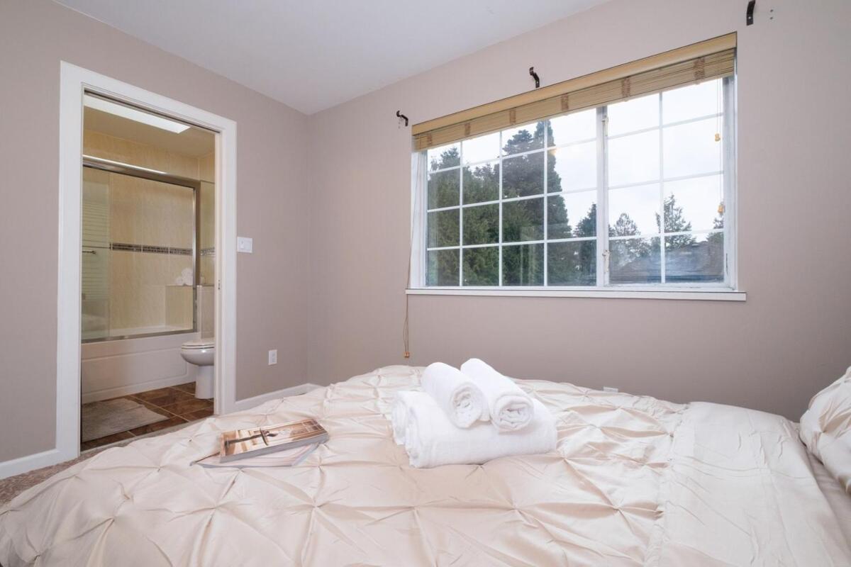 Spacious 4Br W Ensuites Mins To Downtown Yvr Ubc Vancouver Exterior foto