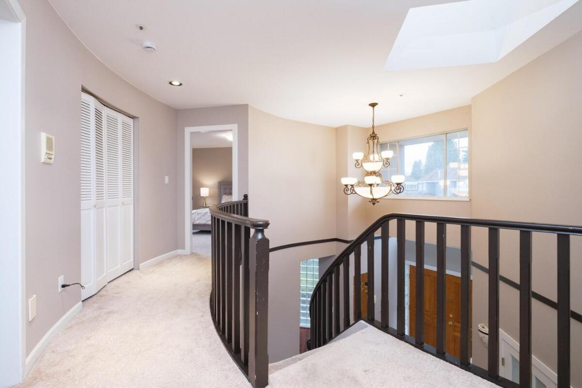 Spacious 4Br W Ensuites Mins To Downtown Yvr Ubc Vancouver Exterior foto