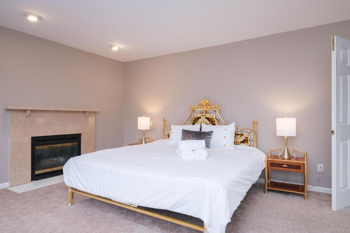 Spacious 4Br W Ensuites Mins To Downtown Yvr Ubc Vancouver Exterior foto