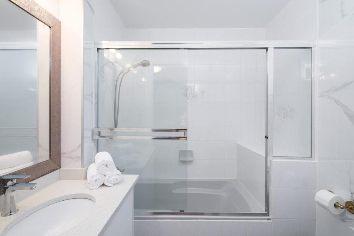 Spacious 4Br W Ensuites Mins To Downtown Yvr Ubc Vancouver Exterior foto